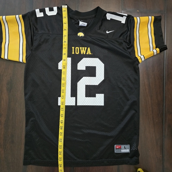 Youth Boys Nike Black and Yellow Iowa Hawkeyes #12 Jersey Size Large 16/18 - Picture 8 of 9